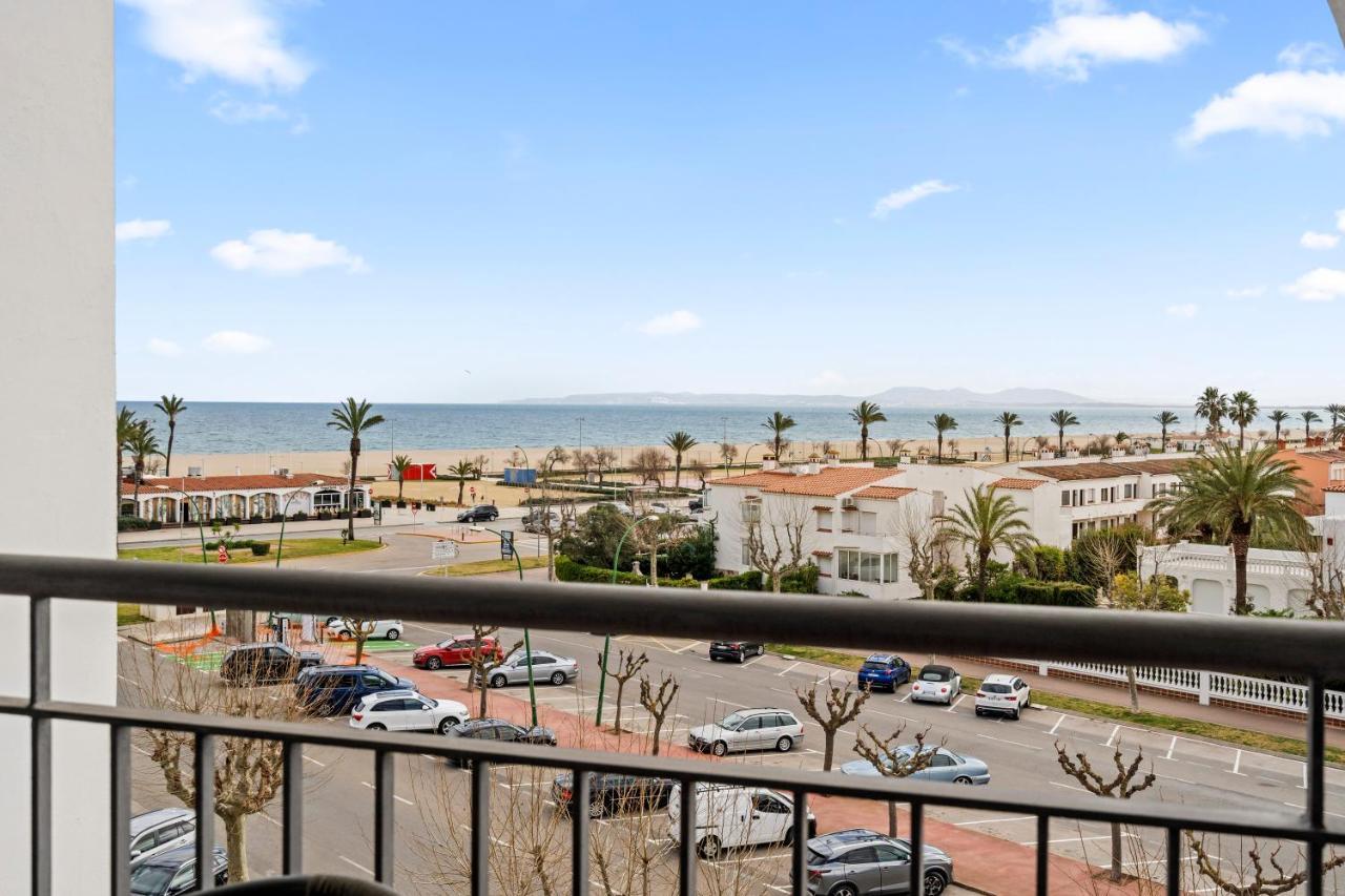 Welcs Estudio 044 Emp Frente Al Mar *